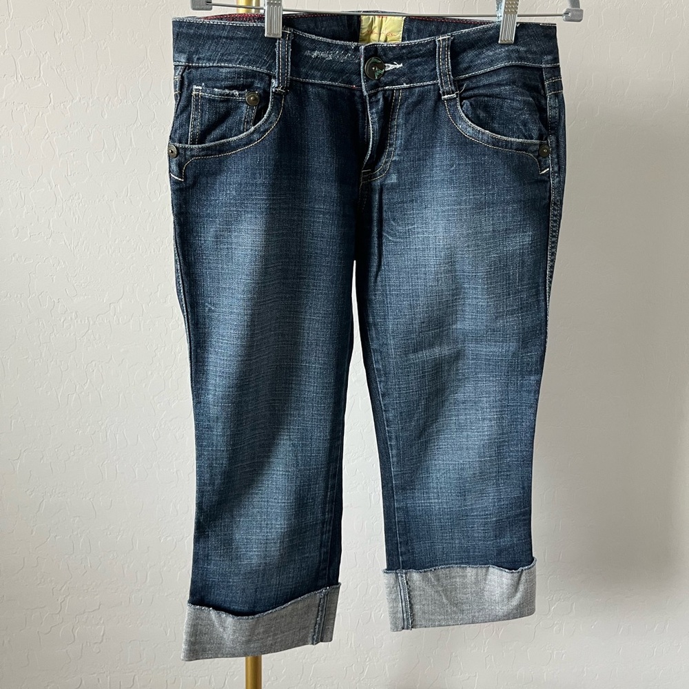 Embroidery Cropped Ankle Jeans - Picture 2 of 6